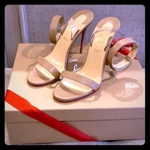 Size 37 Jonatina Christian Loubiton